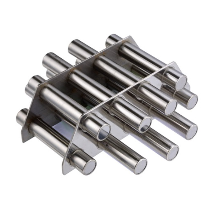 MAGNET 